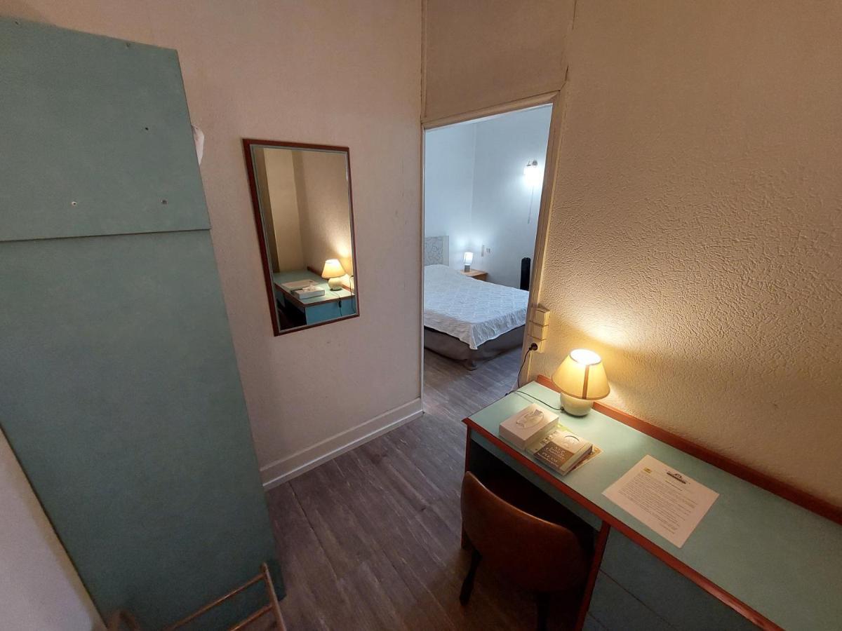 Logis Hotels - Hotel Le Boulevard Mazamet Exterior photo